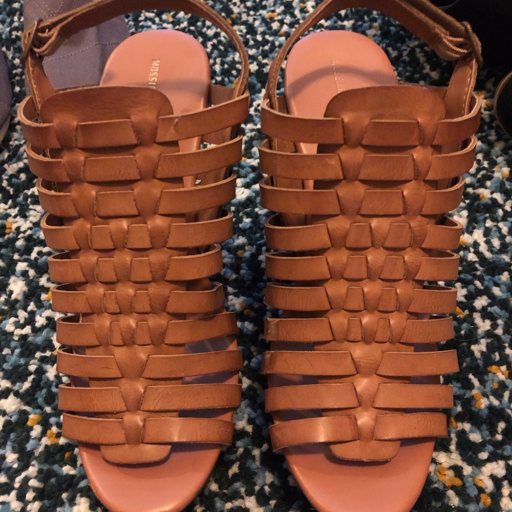 Brown Wedges